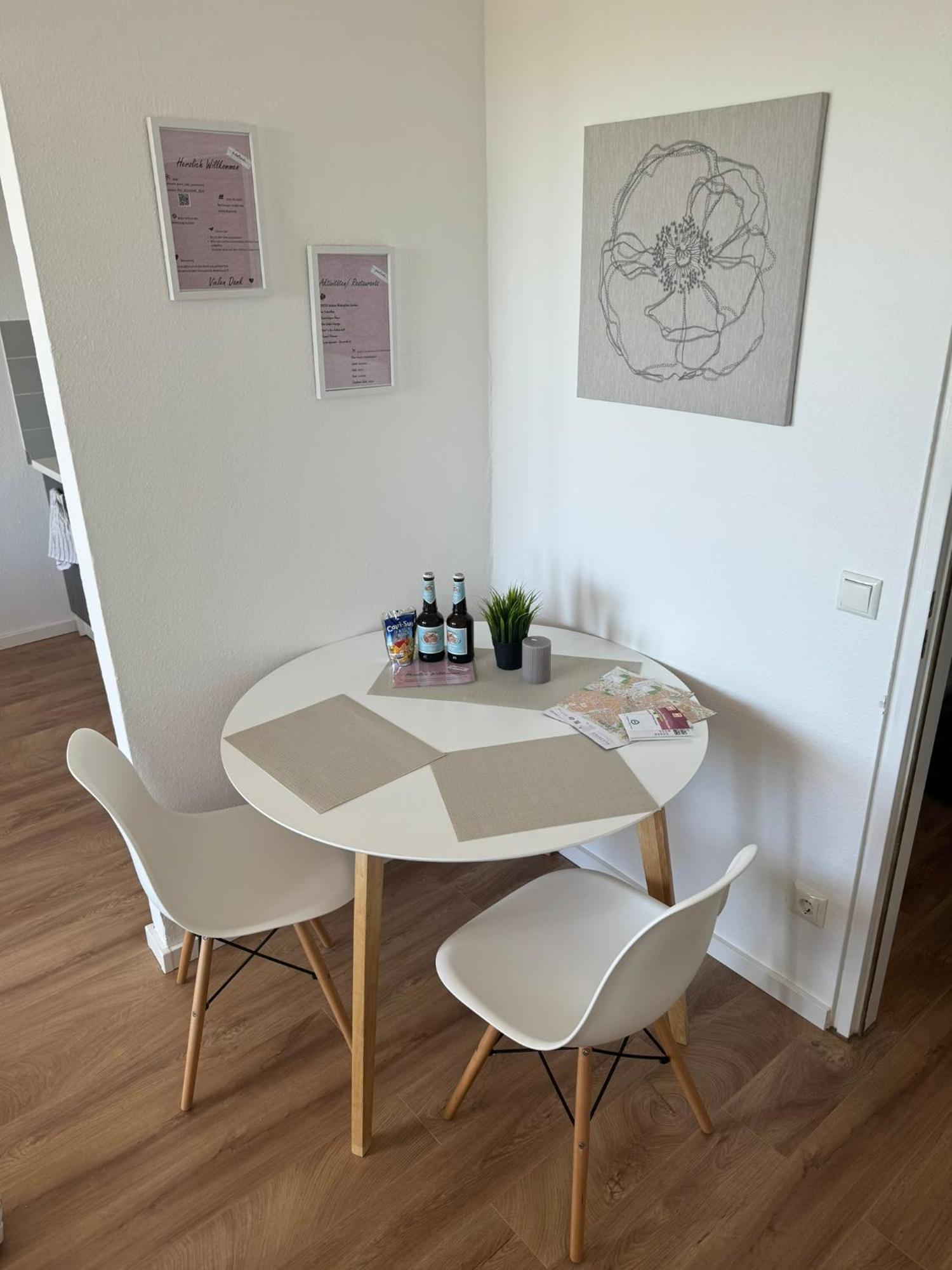 1 Zimmer Wohnung Mit Balkon Und Kueche Байройт Екстериор снимка